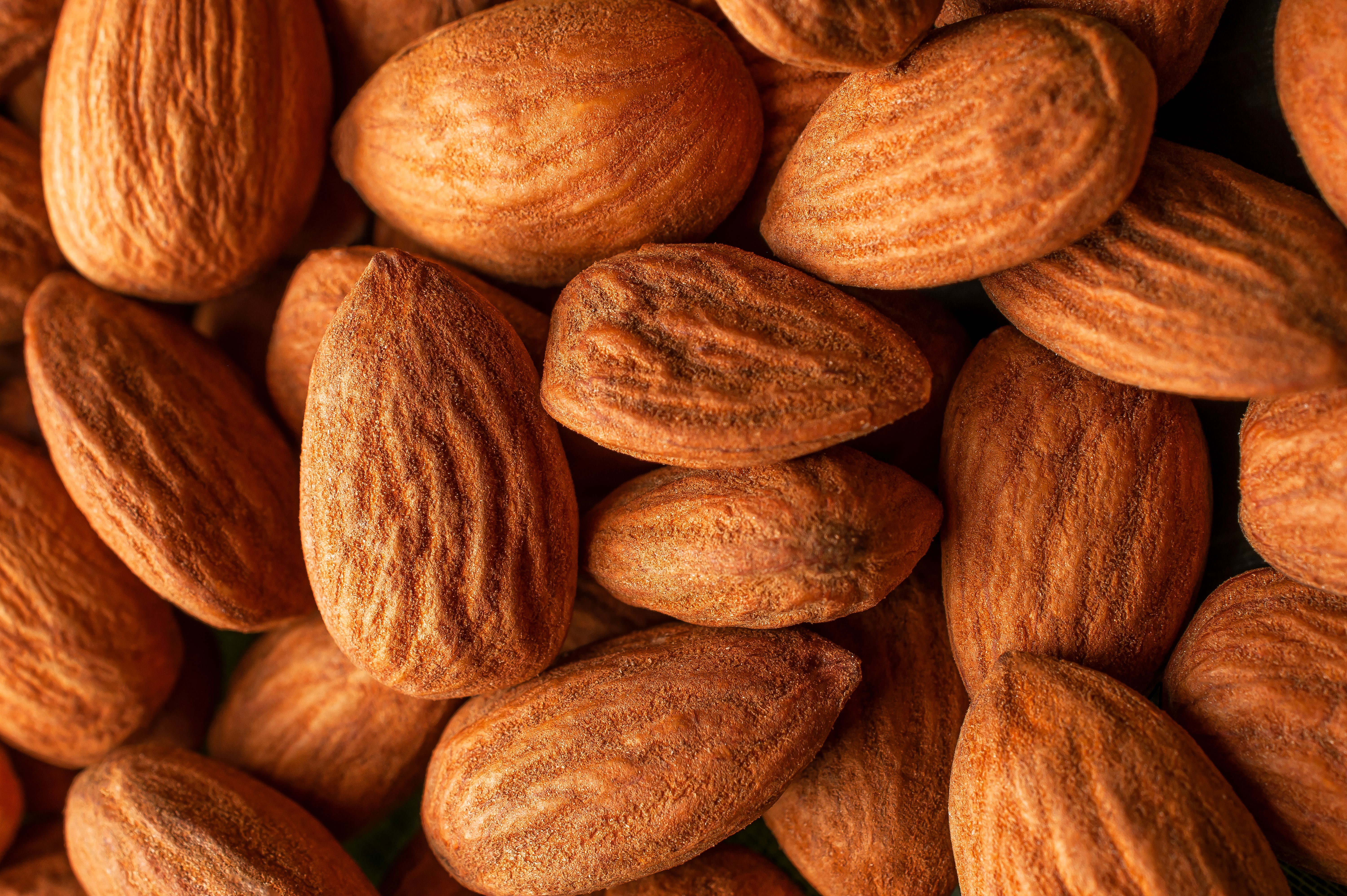 Almonds Whole 1kg